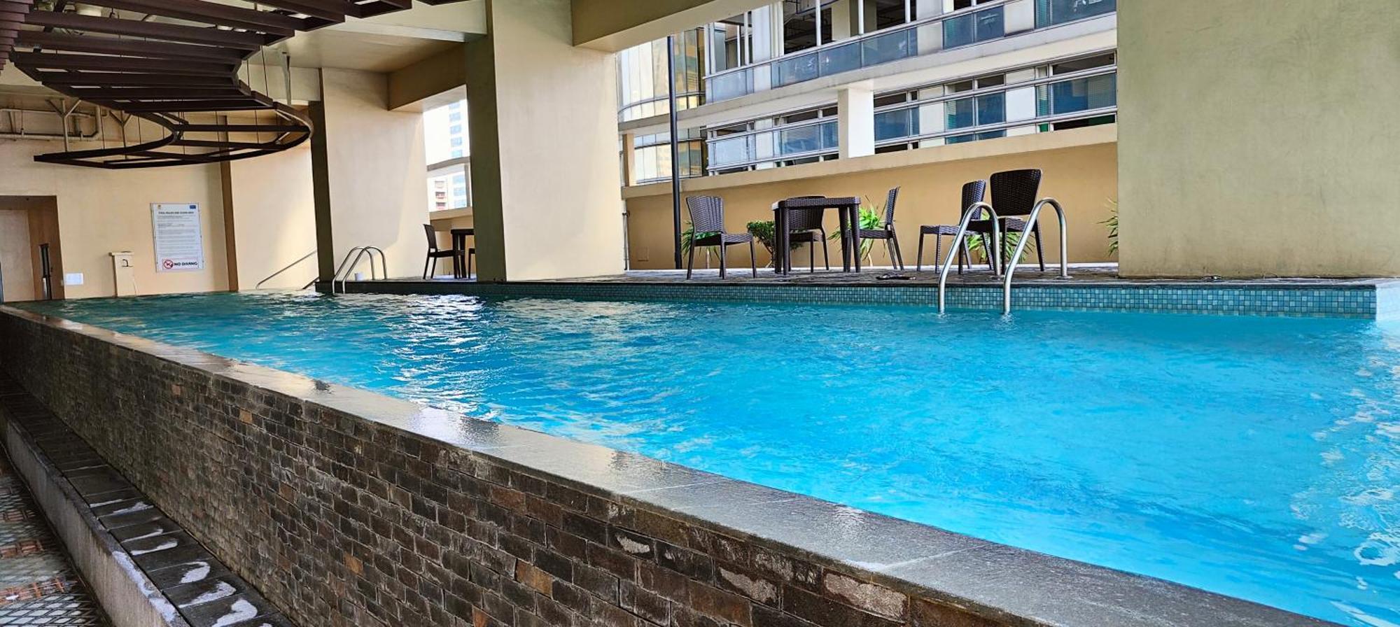 Grand Riviera Suites マニラ市 エクステリア 写真